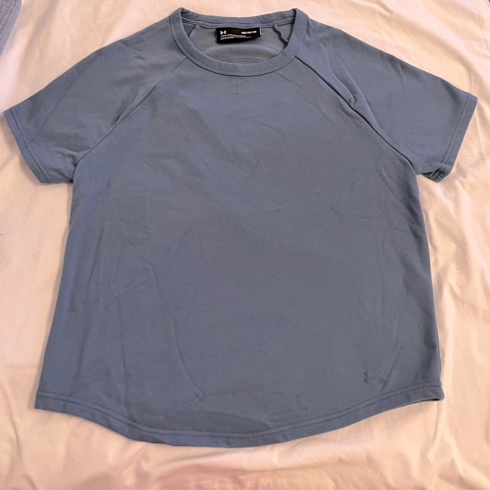 Under armour sweatshirt